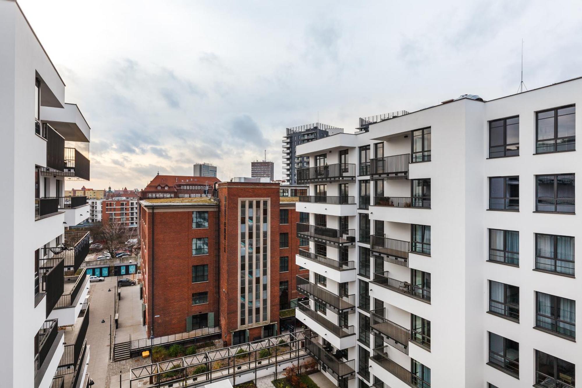 Mlode Miasto Doki Apartments By Happystay غدانسك المظهر الخارجي الصورة
